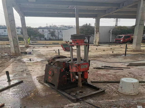 东洲袖阀管小导管注浆加固施工工艺